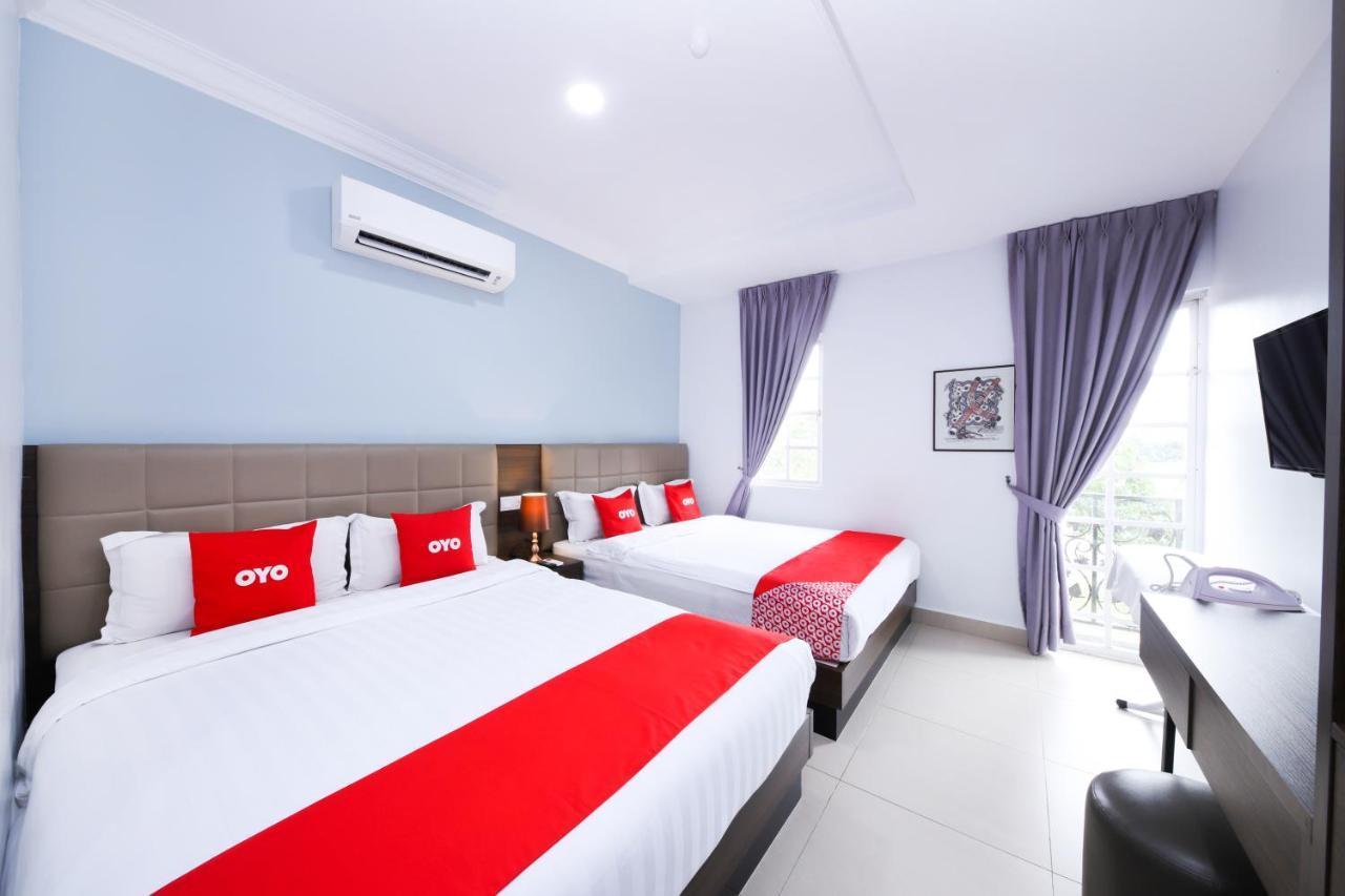 Beryll Inn Cyberjaya Hotel Екстериор снимка